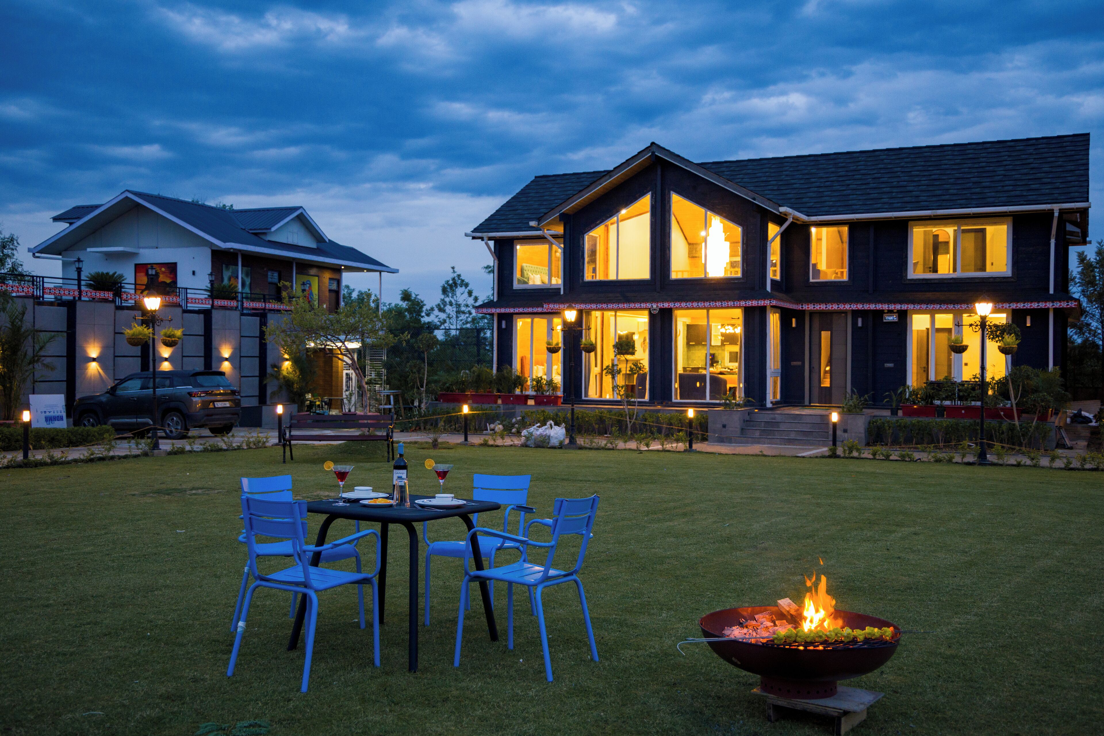 Family Villa, Hill View | Outdoor dining