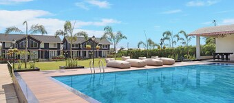 ELIVAAS Esh Cottages