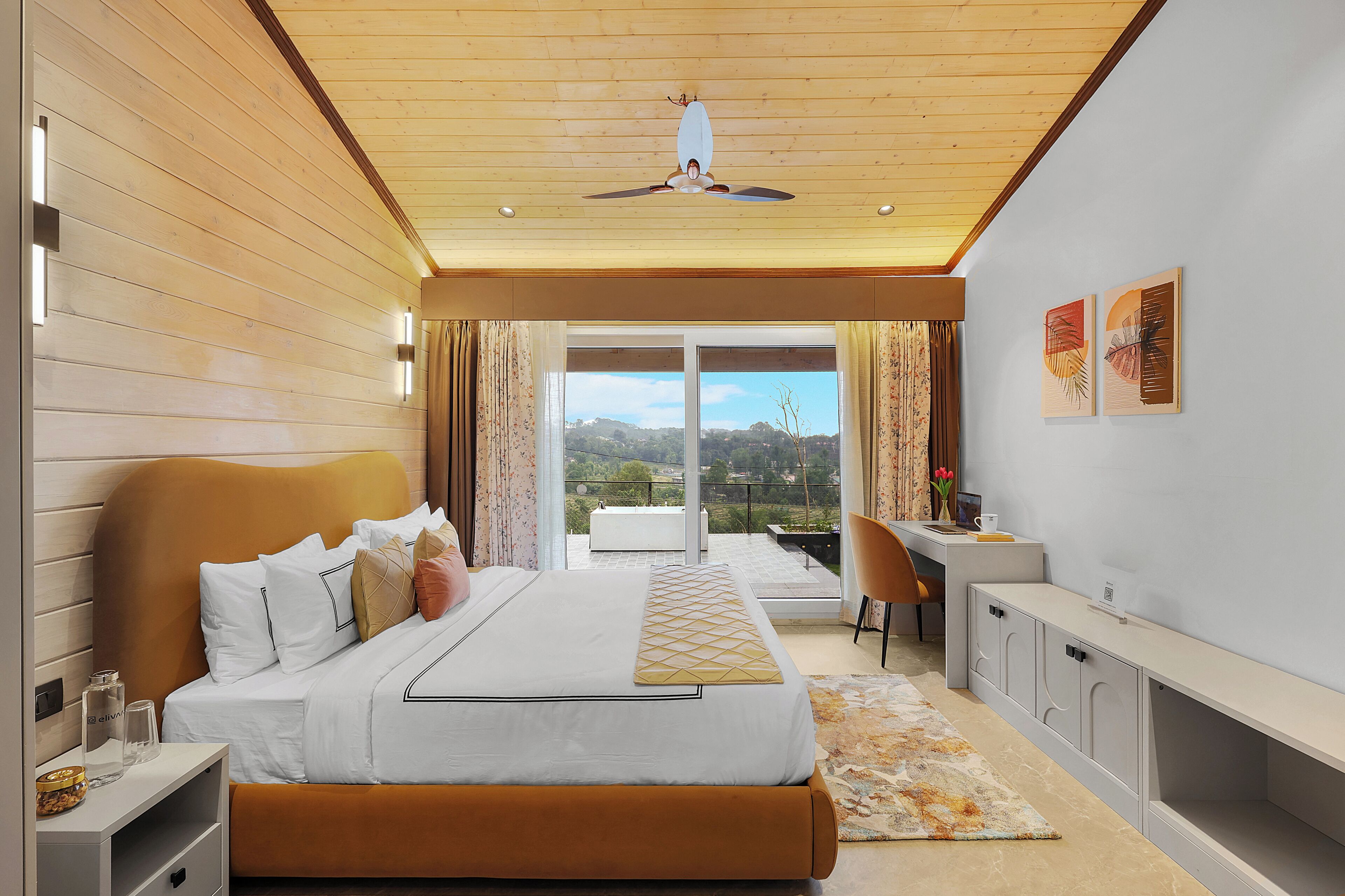 Deluxe Double Room, Hill View