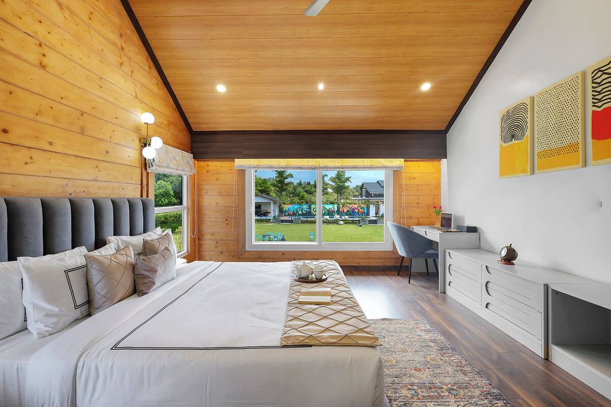 Family Villa, Hill View | WiFi (free)
