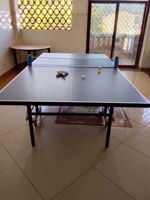 Free daily English breakfast - DARAD HOTEL (Diani Beach)