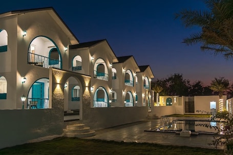 Quarto casal premium | Fachada. Larissa Resort