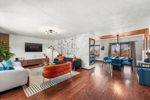 Living area - Epic Family Home: Mini-Golf, Sauna, Hot Tub, Games (Colorado Springs)