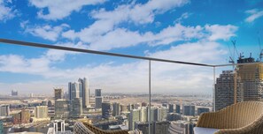 Apartment, City View | Balcony - LUX | 47th Floor | Panoramic View | 2BR | Downtown (Dubai)