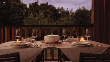 Comfort Double Room, Garden View | Outdoor dining