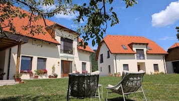 Family Suite, Garden View | Exterior