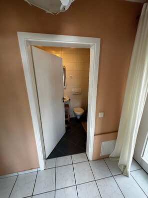 Chuveiro, secador de cabelo