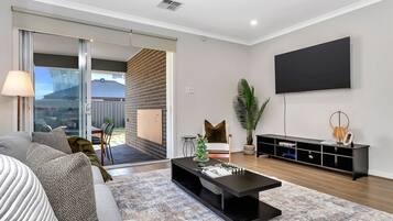 TV, computer monitors