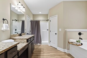 Shower, hair dryer, towels - Sleeps 22 | Sauna, Arcade, Gazebo, Outdoor Movies | Dolly's Vacation (Pigeon Forge)