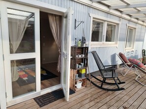 Exterior detail - Villa Sinilepo, house no 3 - House in the middle of nature (Etelä-Karjala)