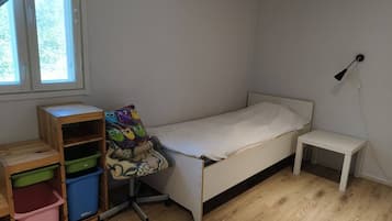 Internet, wheelchair access