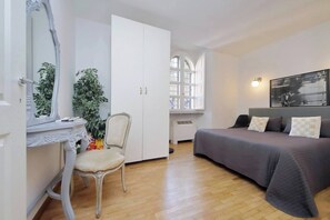 Ferro/asse da stiro, accesso a Internet, lenzuola