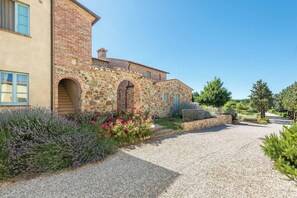 Exterior - Apartment Cipresso-Cignella Resort in Tuscany (Siena)