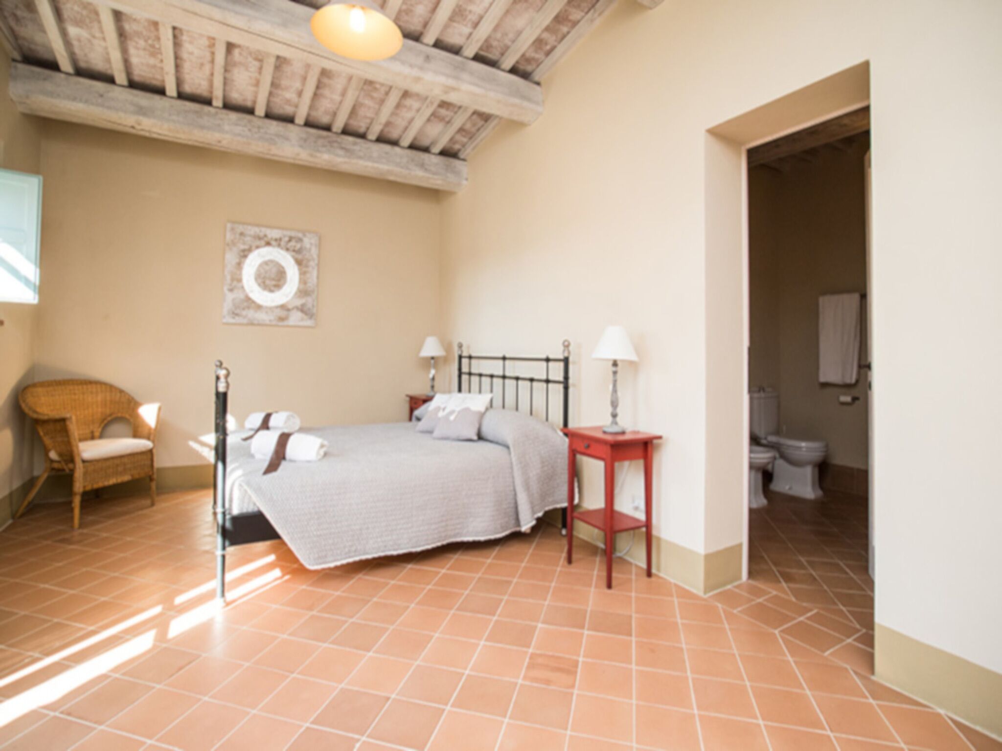 2 間睡房、熨斗/熨衫板、上網