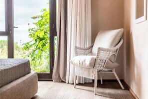 Iron/ironing board, internet - Villa Aquila-Cignella Resort Acommodation  Tuscany (Trequanda)