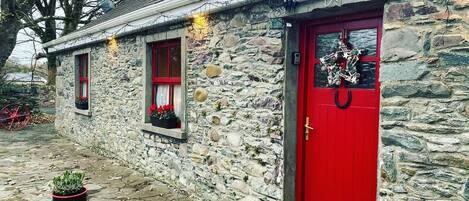 تفاصيل الفندق من الخارج