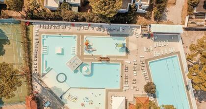 The Charming Marina Village Tipo 3-3 Schlafzimmer Villa 6 Personen