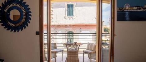 Fer et planche à repasser, Wi-Fi, draps fournis