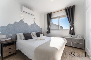 Iron/ironing board, free WiFi, bed sheets - Seaview Retreat Apartment with Pool REF067 (Benalmádena)