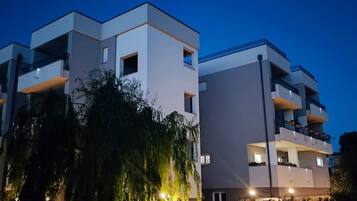 Apartamento (One Bedroom apartment with Balcony an) | Fachada