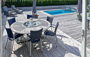 Outdoor dining - Stunning home in Ystad (Ystad)