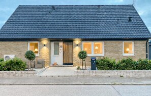 Exterior - Stunning home in Ystad (Ystad)