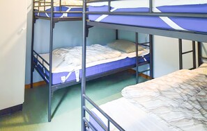 2 bedrooms, free WiFi