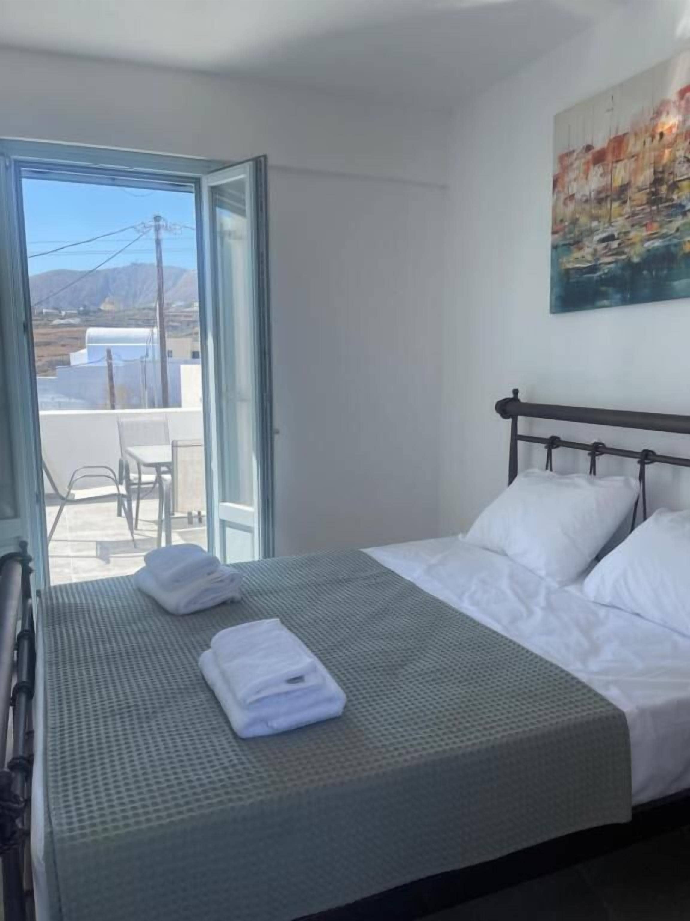 Deluxe Apartment, Balcony, Partial Sea View | In-room safe, soundproofing, iron/ironing board, free WiFi