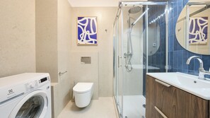 Apartment (231) | Badezimmer