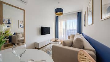 Apartment (231) | Living area | Flat-screen TV