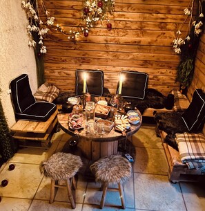 Dining - La K'abane private Jacuzzi (seasonal pool) (Blandin)