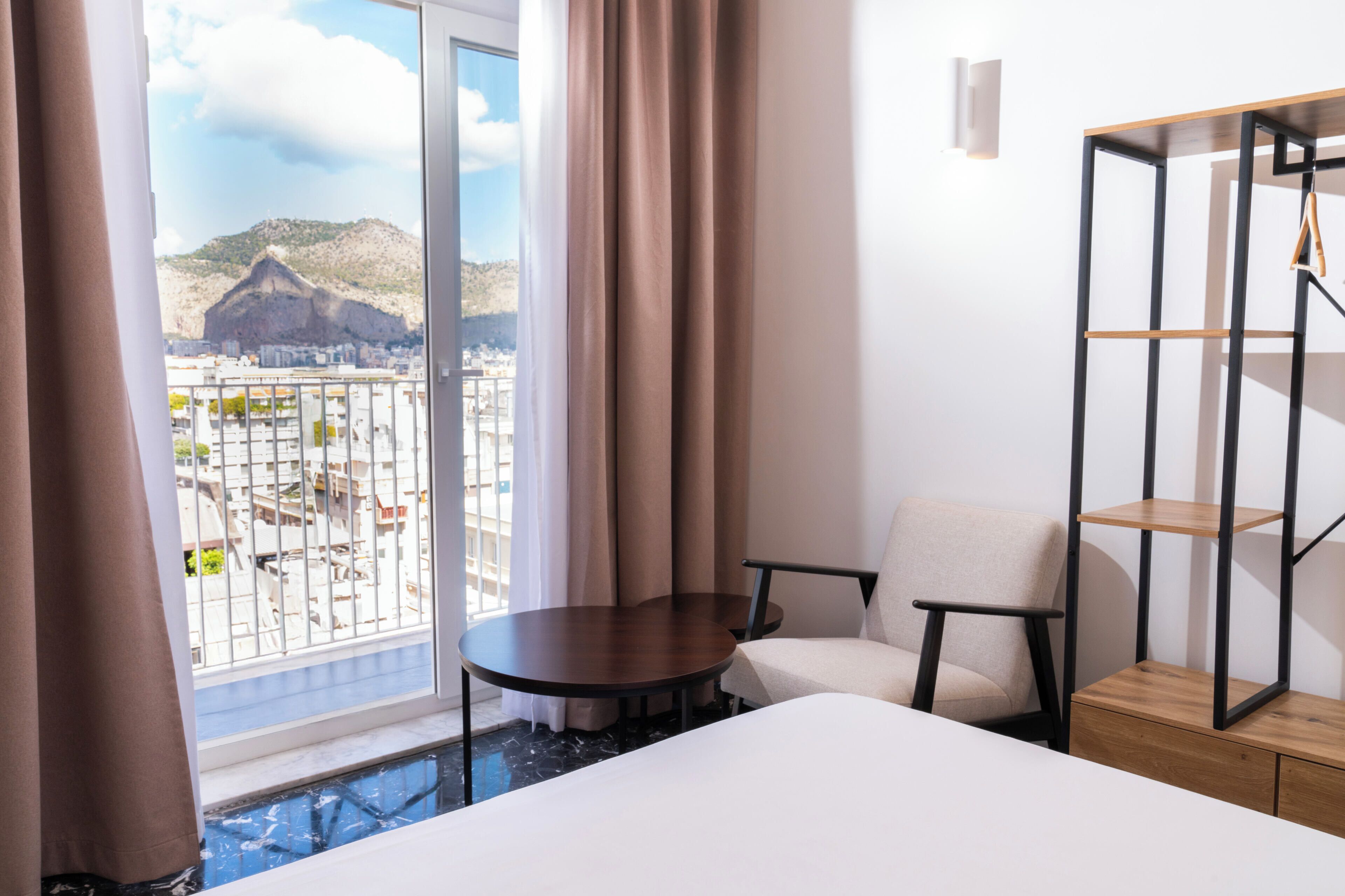 Superior Suite, Mountain View | Premium bedding, desk, laptop workspace, free WiFi