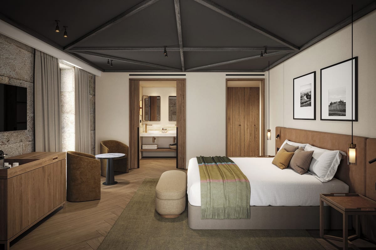 Caja de seguridad en la habitación y escritorio