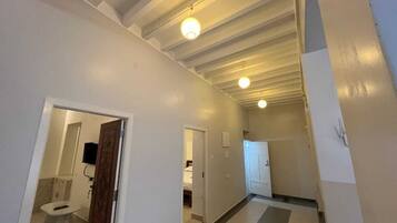 Iron/ironing board, free WiFi