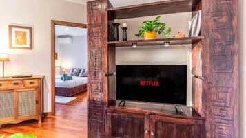 1 chambre, fer et planche Ă repasser, Wi-Fi, draps fournis