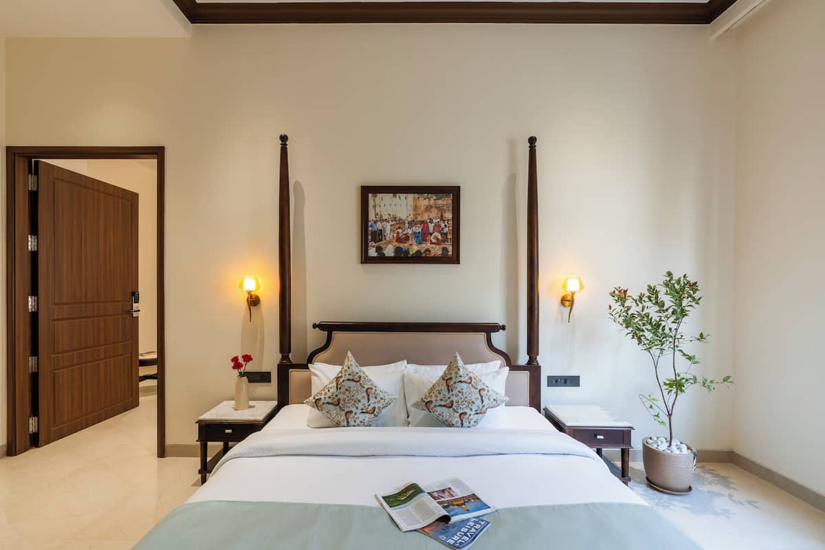 Superior Quad room with Bathtub | Free WiFi