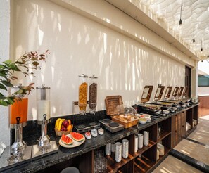 Free daily local cuisine breakfast - Luxuria Varanasi by Moustache (Uttar Pradesh)