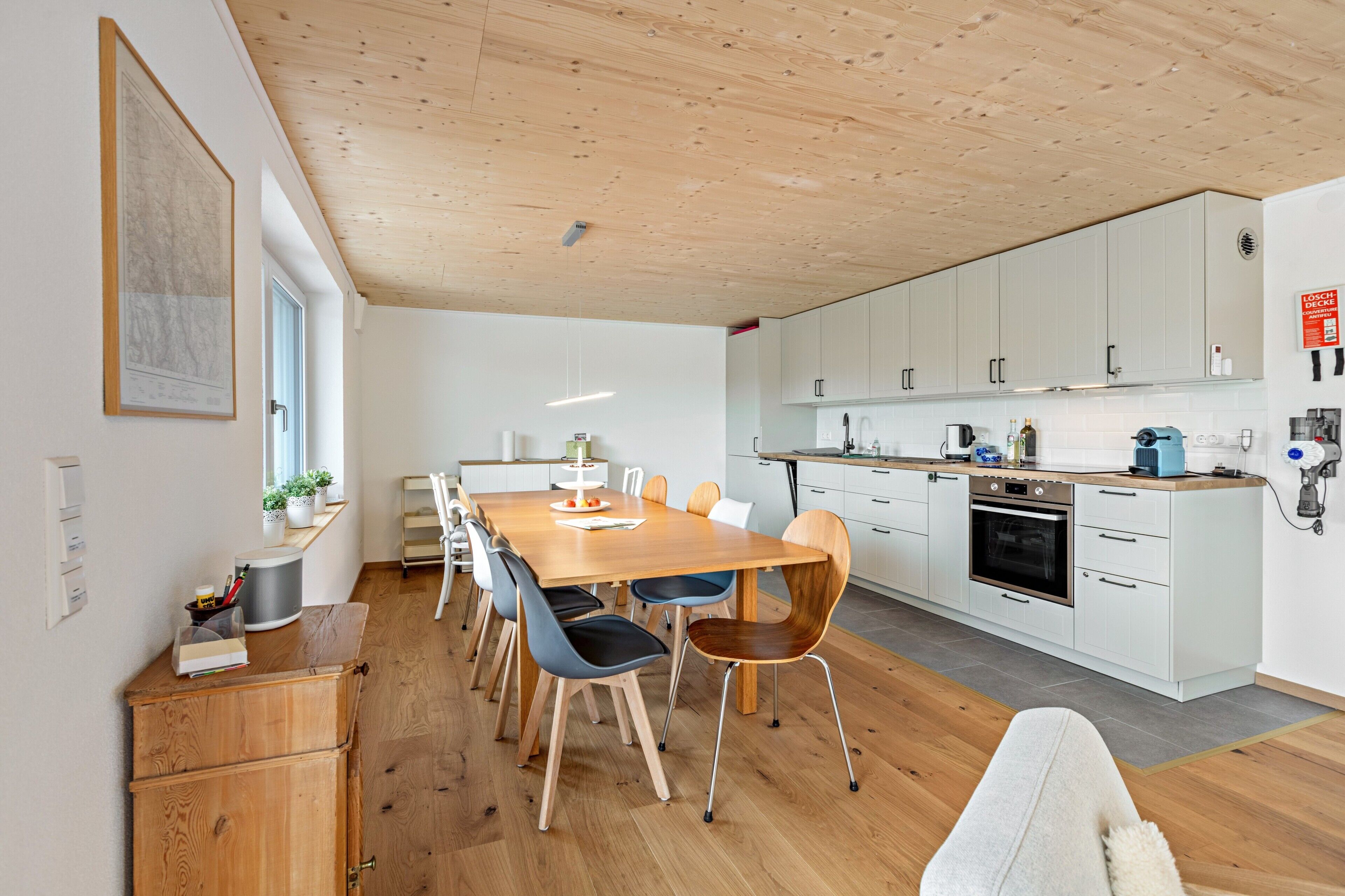 Kühlschrank, Ofen, Herdplatte, Geschirrspüler