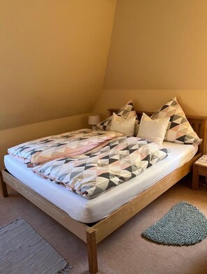 2 bedrooms, iron/ironing board, WiFi, bed sheets - House Jacobsen Wiesenglück - NEW! Completely refurbished and renovated for 4 (Sylt)