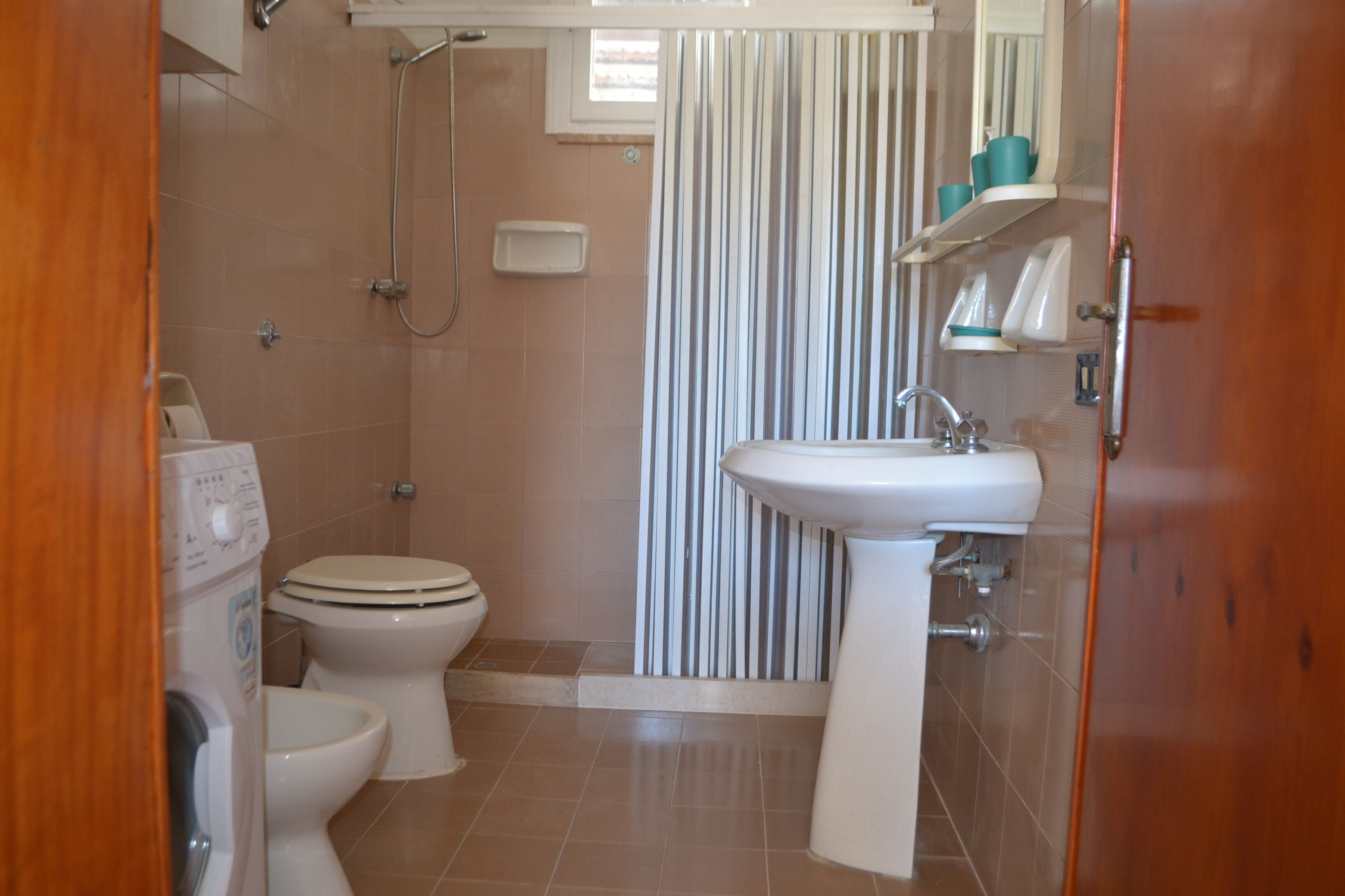 Hair dryer, towels