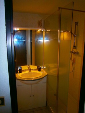 Hair dryer - Rental Apartment 32 m2 SAINT-CYPRIEN PLAGE 5 people (Saint-Cyprien)