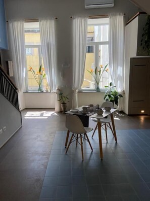 تناول الطعام