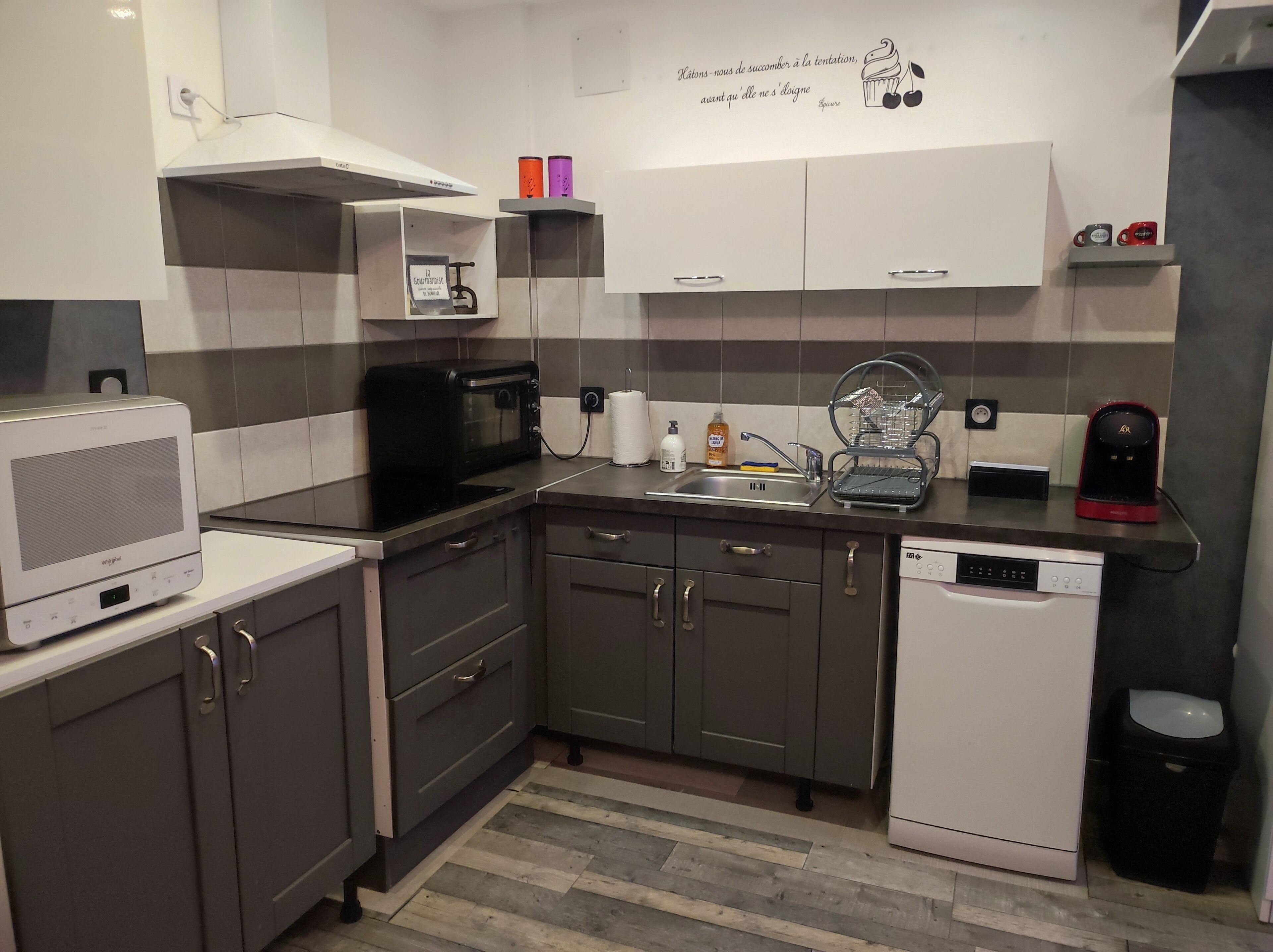 Microwave, oven, stovetop, dishwasher