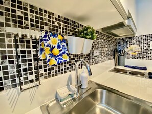 Leilighet – design, balkong, bassengutsikt | Eget kjøkken | Kaffetrakter/tekoker