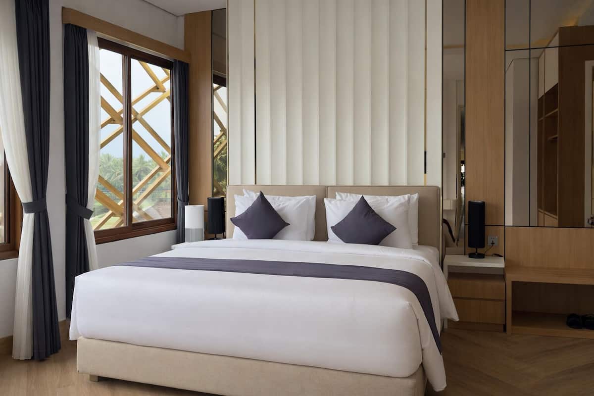 Suite Room Include Gym + Recovery and Wellness