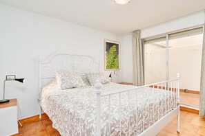 3 chambres, Wi-Fi, draps fournis