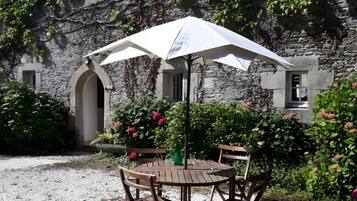 Restauration extérieure