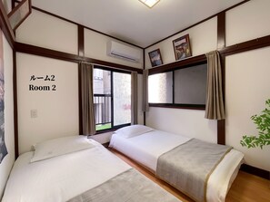 صورة غير مصنفة، 4 من 25، زرّ