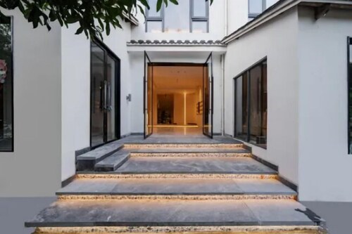 Twelve Travel Notes Song-style Homestay