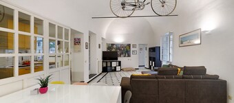 Appartement 'Casa Meloria' met Balkon, Wi-Fi en Airconditioning